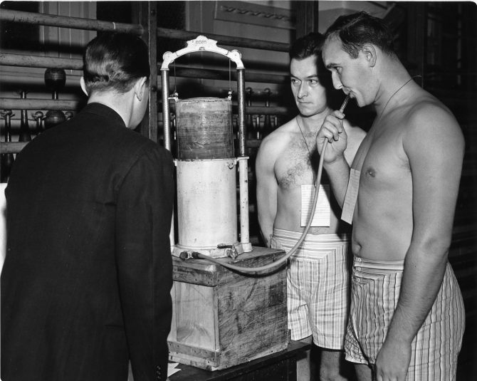 Lung Testing, 1940 | Tacoma Public Library